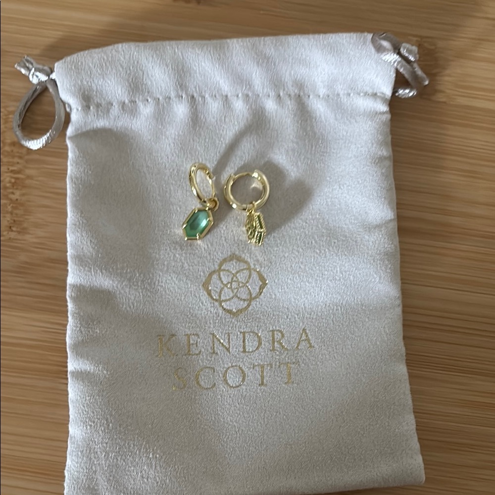 Kendra Scott Huggies